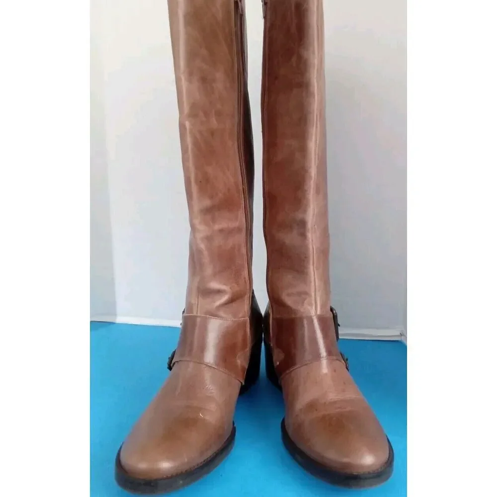 Classic‎ Brown Leather Knee-High Riding Boots with Buckle Detail